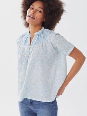 Alice Walk Smocked Blue Short Sleeve Cotton Blouse Womens Small Top Like New